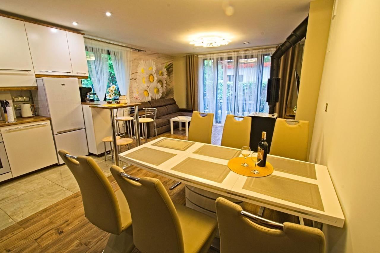 Daisy - Sunny Flowers Apartments Łukęcin エクステリア 写真