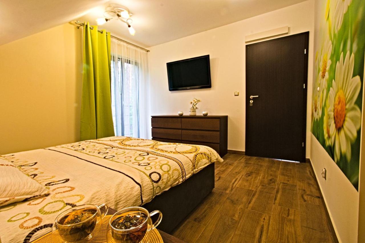 Daisy - Sunny Flowers Apartments Łukęcin エクステリア 写真