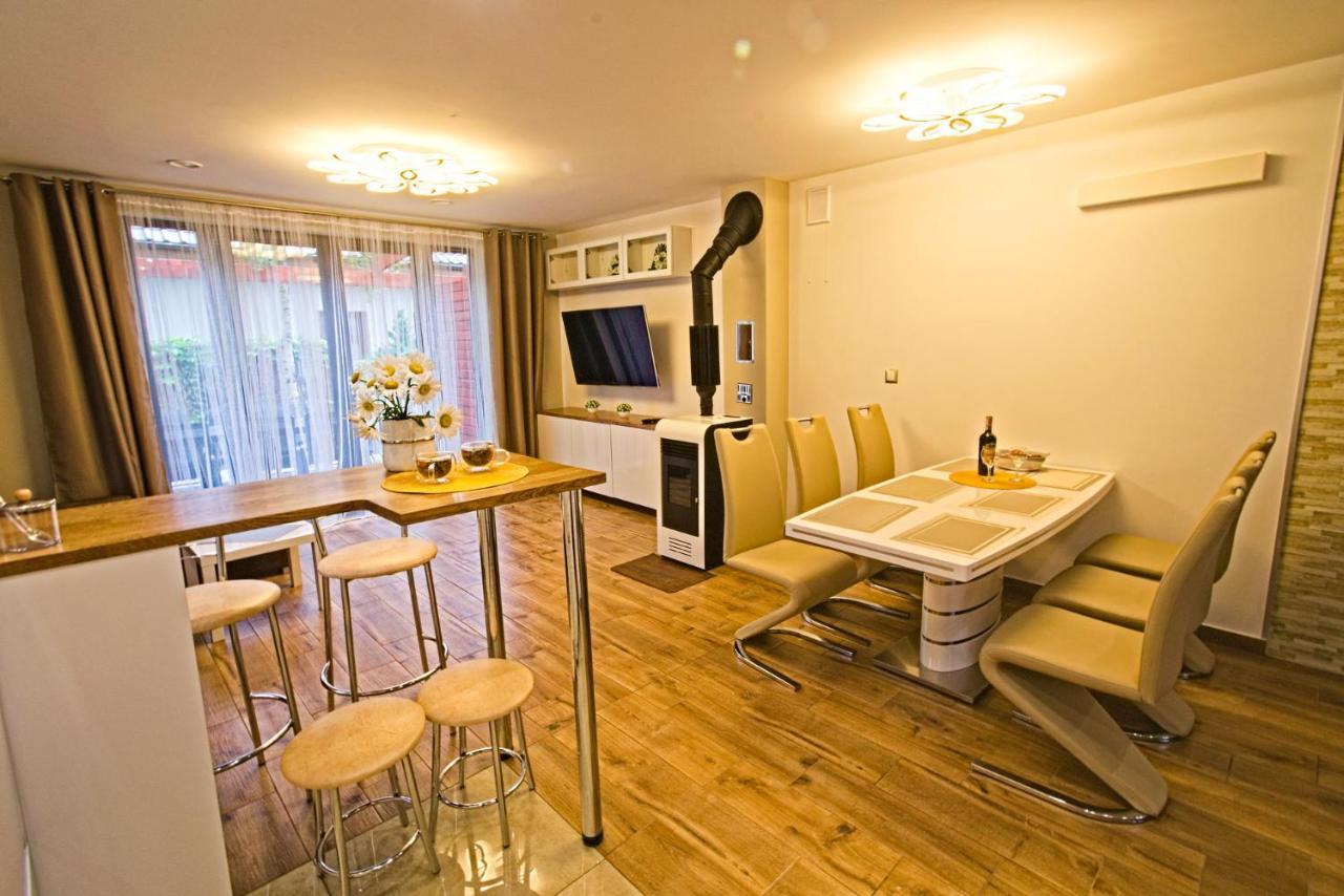 Daisy - Sunny Flowers Apartments Łukęcin エクステリア 写真